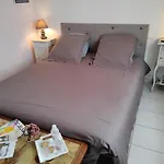 La P'tite Etape Bed & Breakfast *